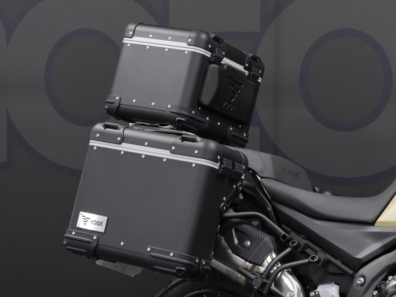 ADD 3 PIECE HARD LUGGAGE IN BLACK, only £299!!!