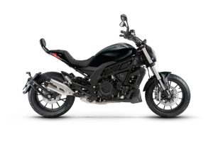 Benelli 502 C Gloss black