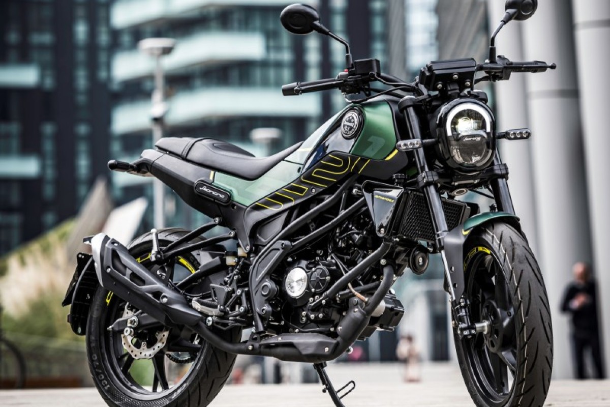 Benelli Leoncino 125cc
