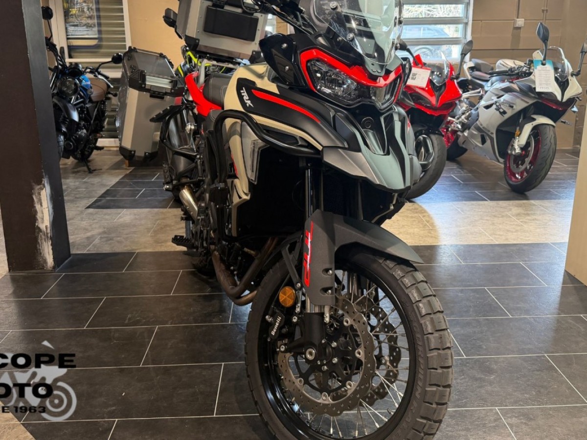 BENELLI TRK 702 X E5
