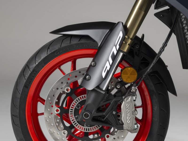 Brembo monobloc calipers
