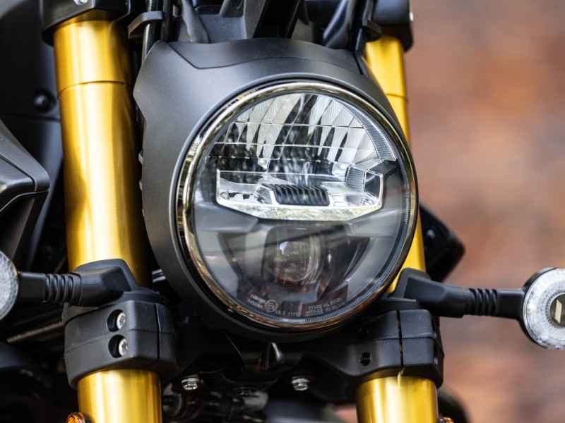BRILLIANT LED LIGHTING