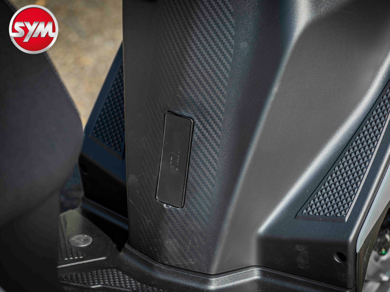 CARBON EFFECT BODY PANELS
