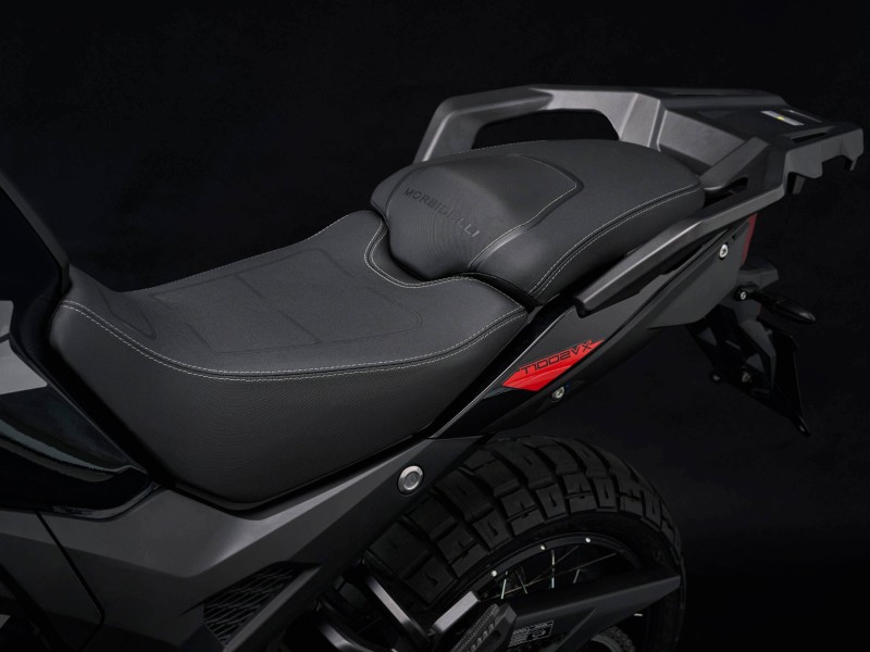 COMFORT SEATS