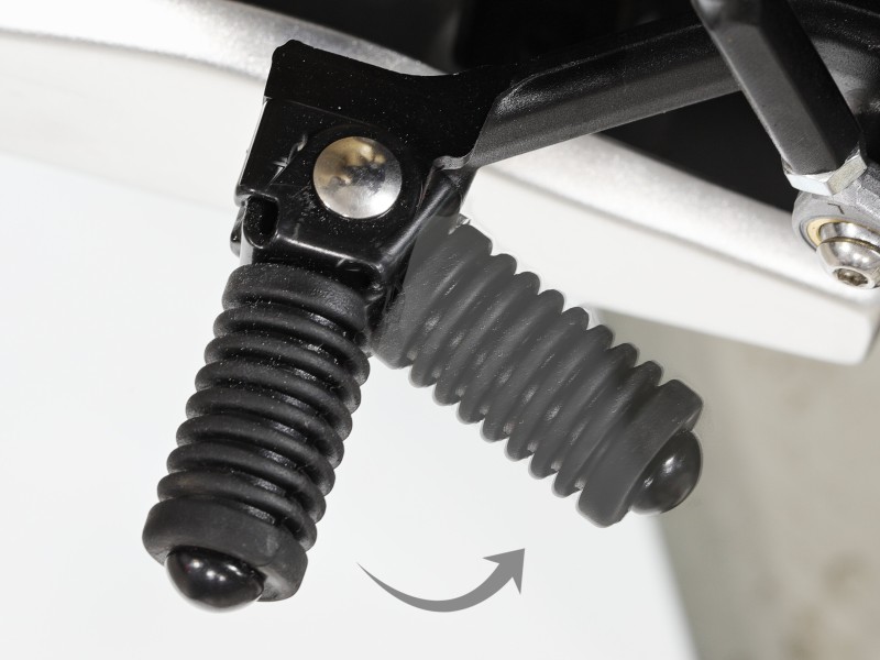 FOLDING GEAR PEDAL & REAR BRAKE PEDALS