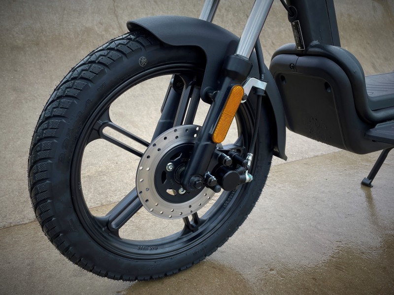 HYDRAULIC FRONT DISC BRAKE & DRUM REAR