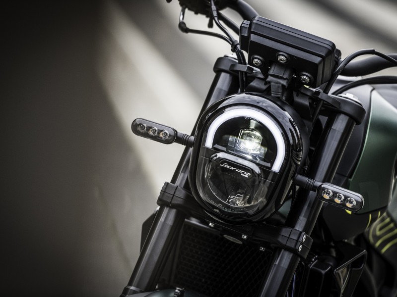 LED INDICATORS