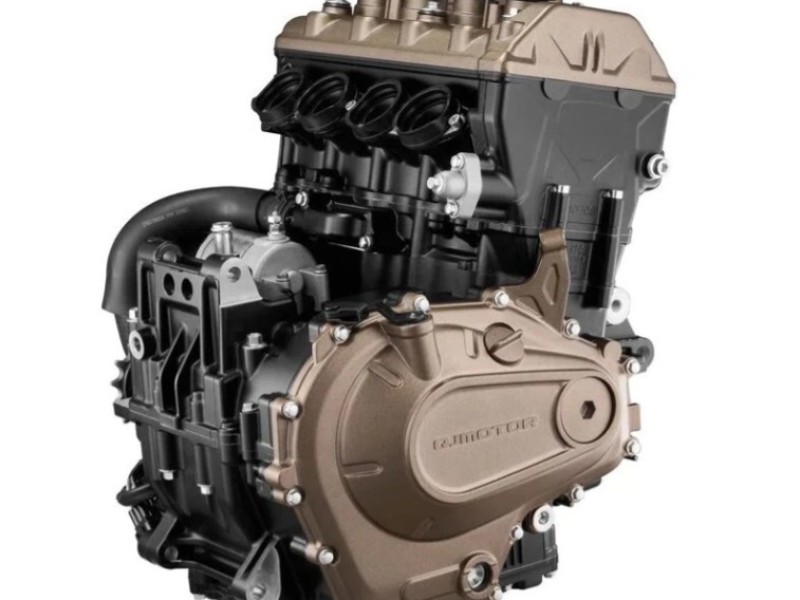POWERFUL 16V DOHC ENGINE