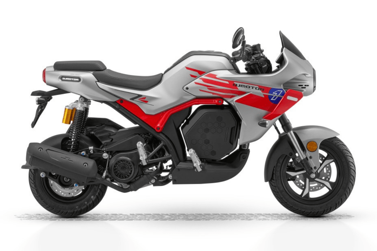 QJMotor SRK 125 E