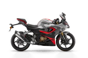 QJMotor SRK 125 R Red/Silver