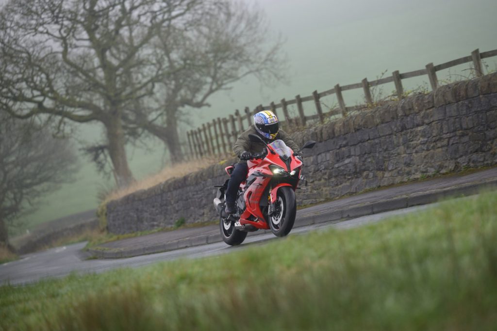 QJMotor SRK 800  RR