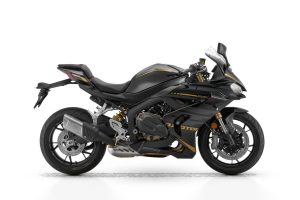 QJMotor SRK 800  RR Black