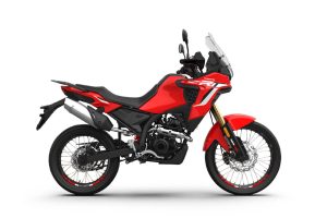 QJMotor SRT 125 DX Red