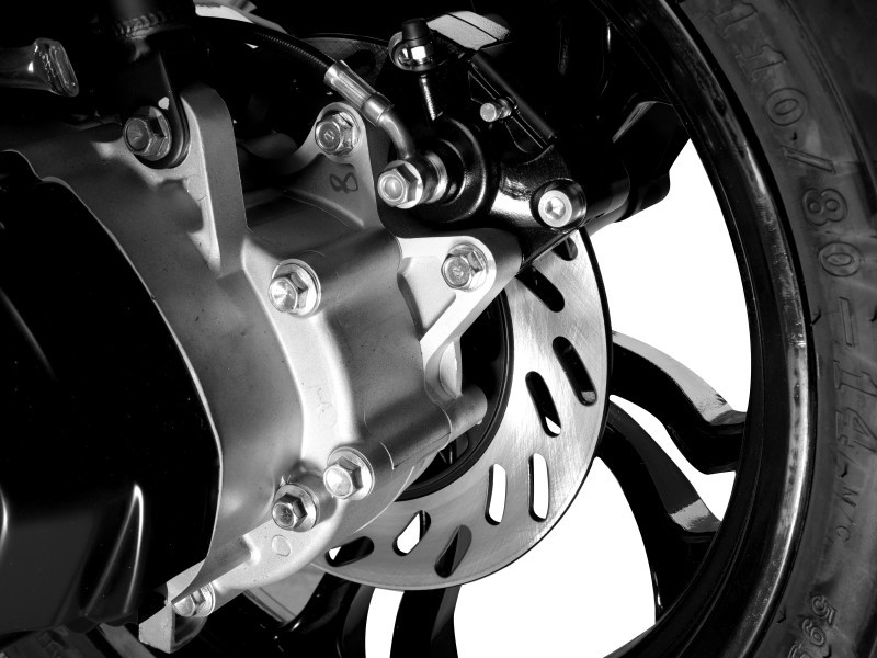 REAR DISC BRAKES