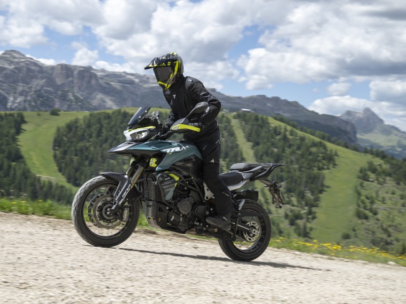 Traction control and Riding modes