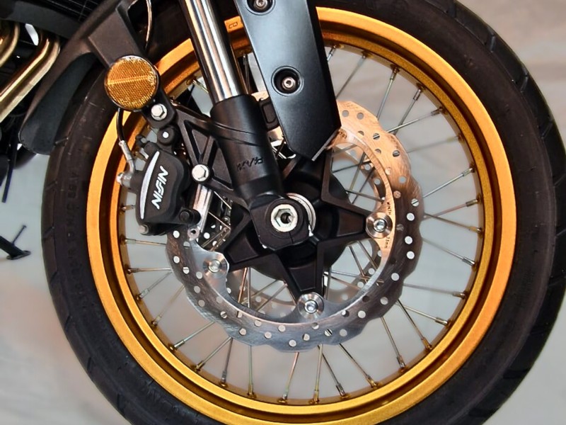 TUBELESS METZELER DUAL PURPOSE TYRES