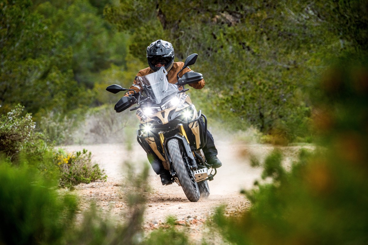 Voge DS625X