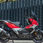Voge SR1 ADV 125 4V